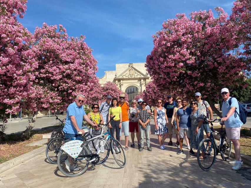 Lecce: City Highlights Guided Tour by Rickshaw - Porta Napoli and the old city entrance