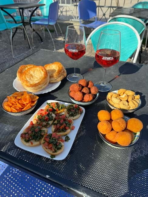 Lecce: Guided Street Food Walking Tour with Food and Wine - Santa Croce, the tour’s grand visual stop