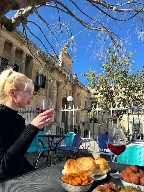 Lecce: Guided Street Food Walking Tour with Food and Wine - Winding lanes toward Porta San Biagio