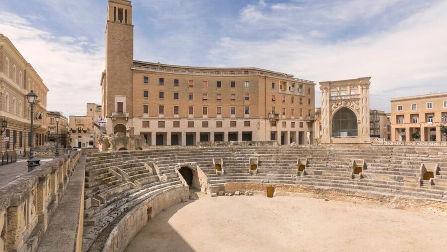 Lecce guided tour with underground discoveries - Why Lecce is best understood with a guide