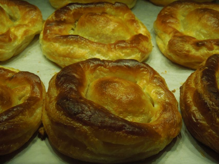 Lecce: Street Food Tasting and Sightseeing Tour - Piazza Sant’Oronzo and the Roman story