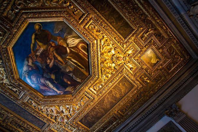 Legendary Venice: Doge's Palace, St Mark's & VIP Terrace Access - St. Mark’s Basilica and its golden interior