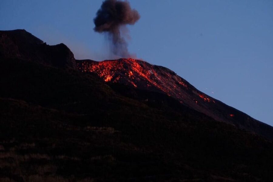 Lipari: Vulcano, Panarea, and Stromboli Cruise - What the $95 price really buys you