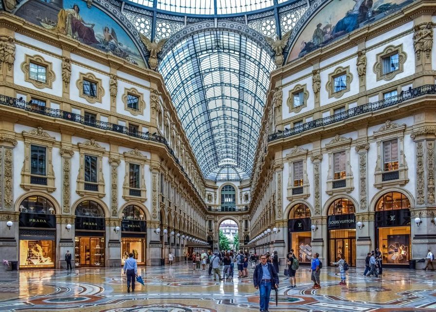 Milan: Cathedral and Terraces Guided Tour with Tickets - Starting beneath the Galleria’s glass roof