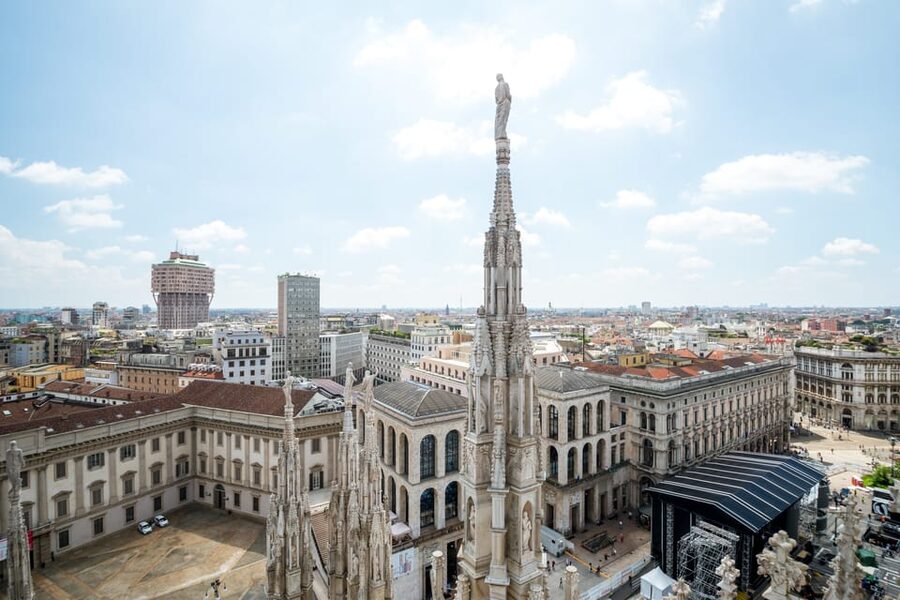 Milan Cathedral: Duomo Terraces Ticket (No Church Access) - Walking among spires, statues, and marble