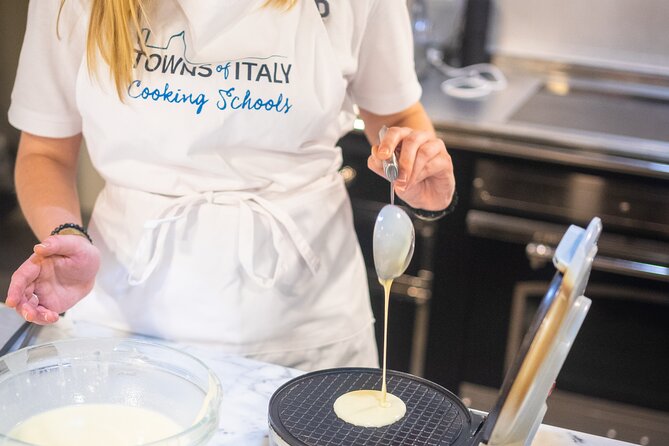Milan Cooking Class: Authentic Pizza & Gelato Making - The pizza lesson, from dough to dinner