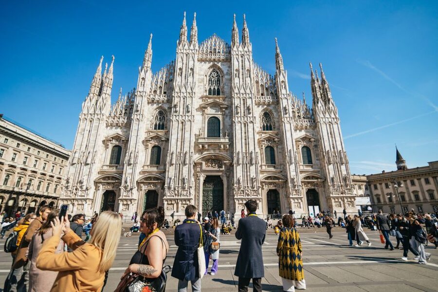 Milan: Da Vinci's Last Supper and Guided Walking Tour - Seeing Leonardo’s Last Supper in 15 minutes