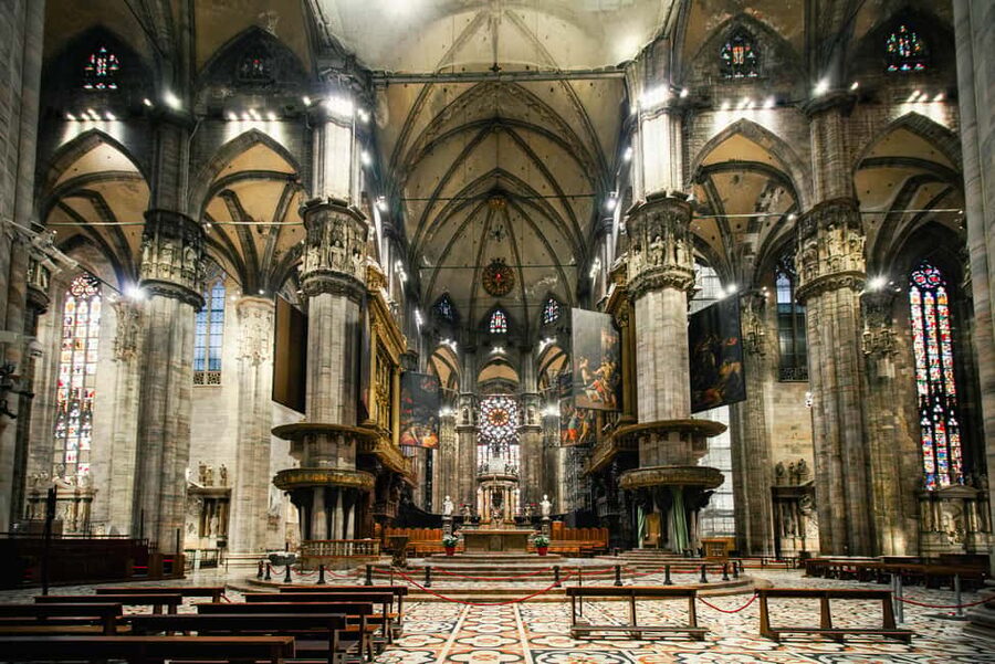 Milan Duomo Cathedral and Rooftop Terrace Guided Tour - Priority entry into the Duomo Cathedral