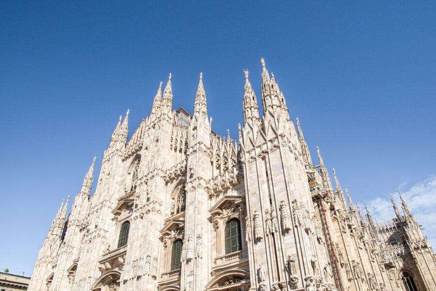 Milan: Fast-Track Milan Cathedral and Terraces Guided Tour - Save time for the Duomo Museum