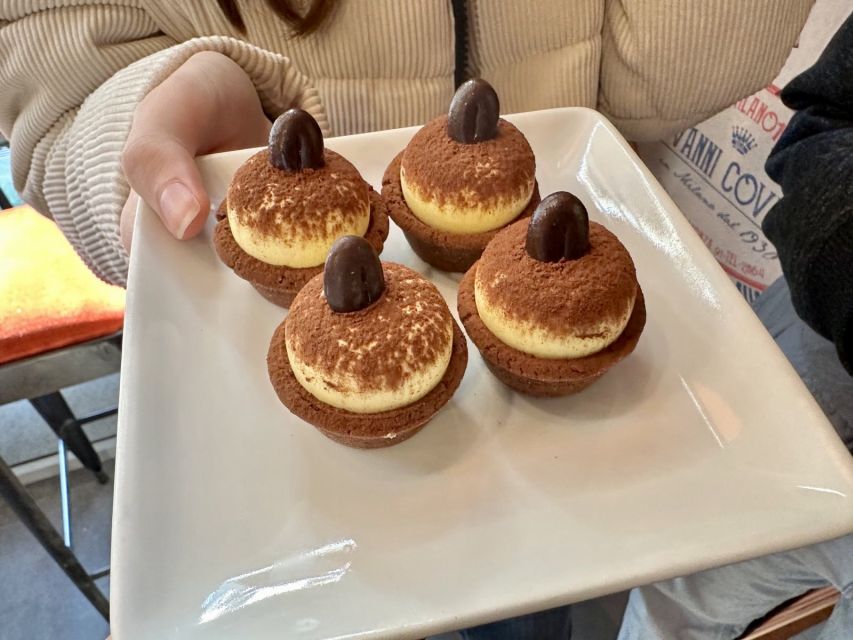 Milan: Guided Street Food Walking Tour with Food Tasting - Why food is a smart way to meet Milan