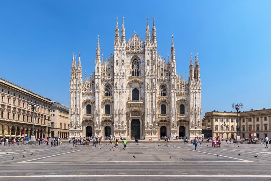 Milan: Guided Walking Tour with Duomo and the Last Supper - Cattelan’s L.O.V.E. sculpture