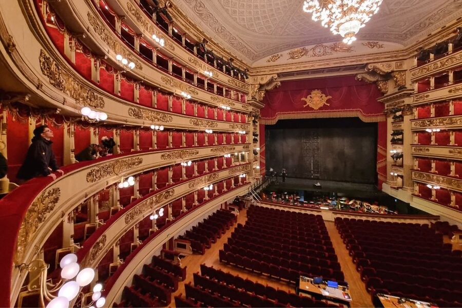 Milan: La Scala Theater and Museum Tour with Entry Tickets - Why La Scala is worth your time in Milan