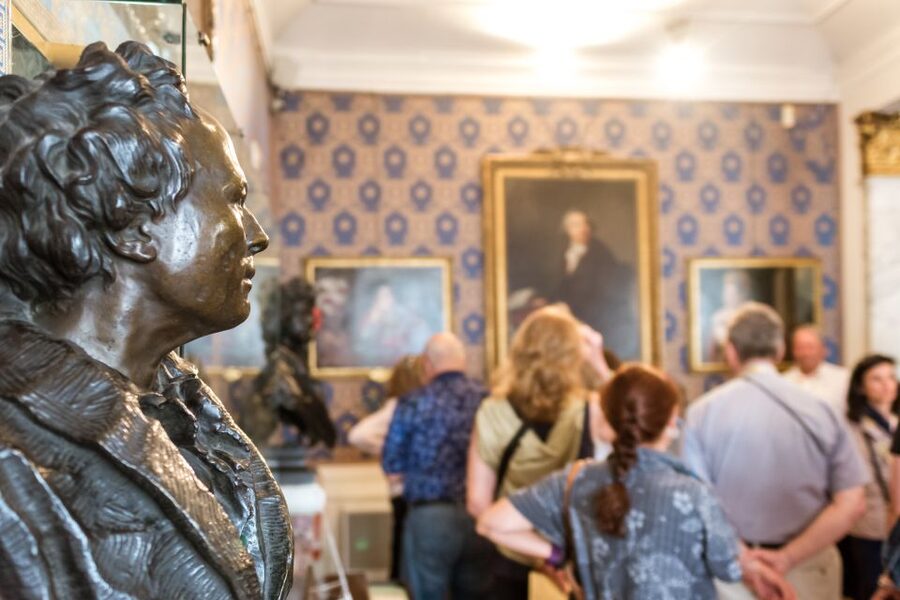 Milan: La Scala Theater & Museum Guided Experience - Simple tips for a better visit