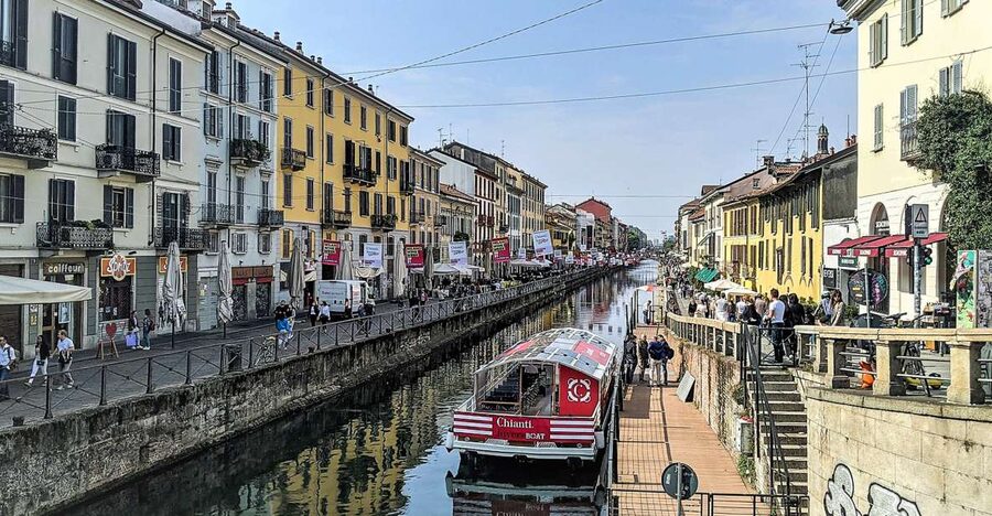 Milan: Navigli District Canal Boat Tour with Aperitivo - Key things to know before booking