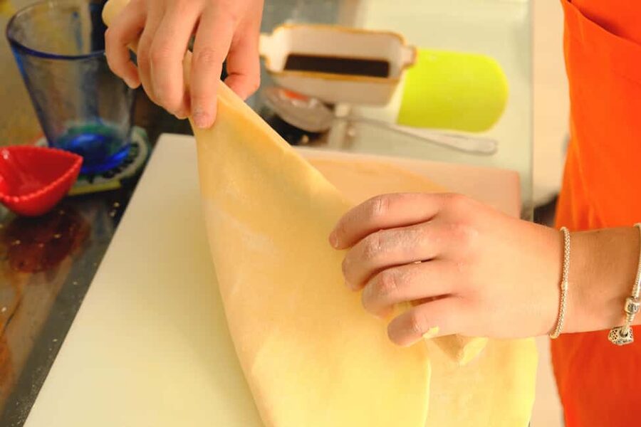 Milan: Pasta, Ravioli, and Gelato Class in a Glamorous Home - Who will enjoy the three-hour format?