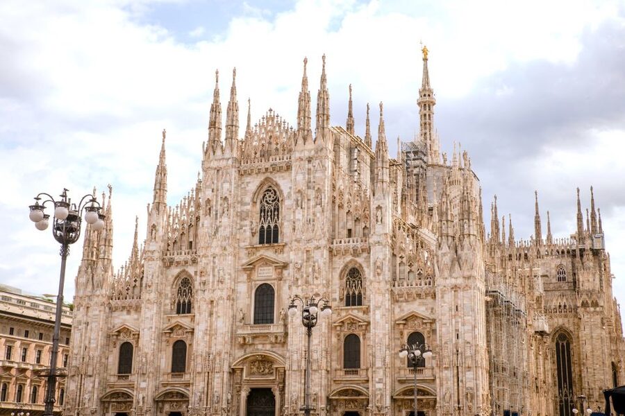 Milan: Priority Access Duomo and Rooftop Tour - Key points to know before booking