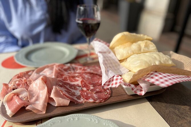 Milan's Authentic Street Food tour: A Gourmet Experience - A balsamic tasting with a useful lesson