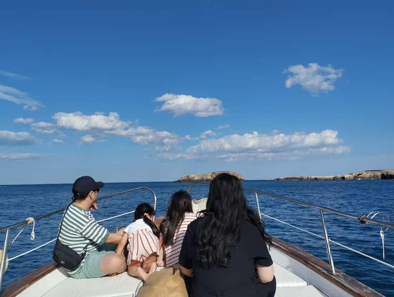 Monopoli: 2.5 Hour Boat Tour to the Polignano a Mare Caves - Cala Corvino and Porto Alga: the first coastal views