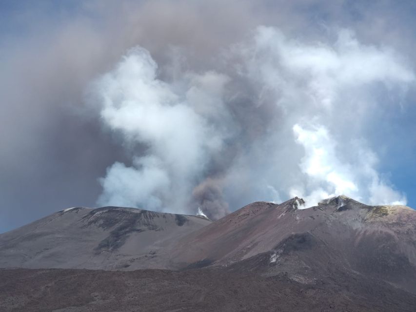 Mount Etna: Half-Day Guided Tour and Hike - The guides are a major part of the experience