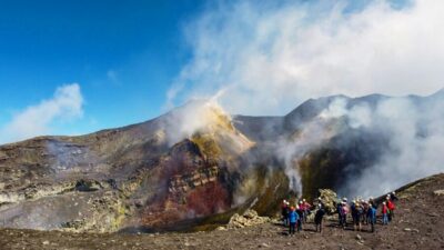 Mount Etna: Summit Crater Trek with Cable Car