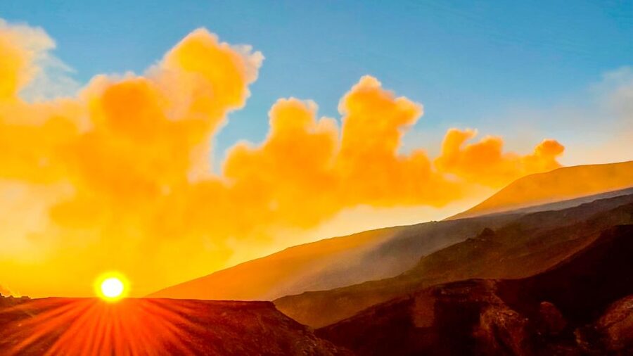 Mount Etna: Trek to 3000m with cable car and jeep - Recent lava flow and the lava channel