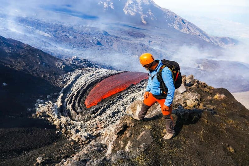 Mount Etna: Trek to 3000m with cable car and jeep - Starting beside Rifugio Sapienza