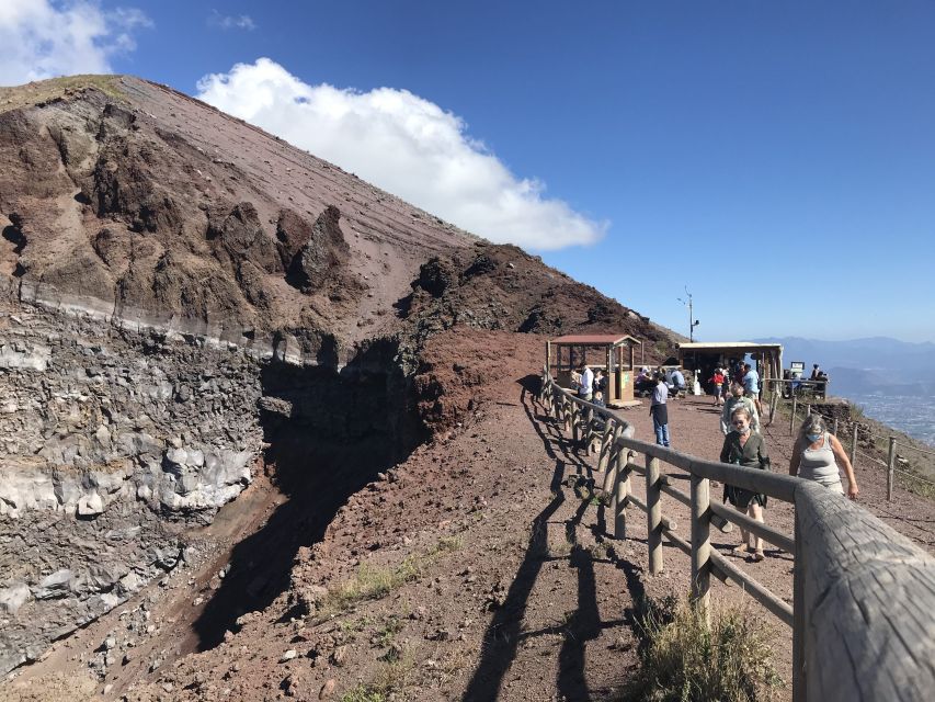 Mount Vesuvius: Skip-the-Line Ticket and Smart Digital Guide - How useful is the smart digital guide?