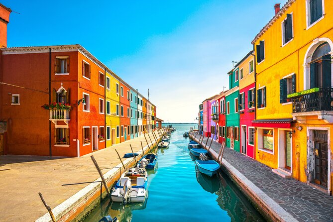 Murano & Burano Islands Guided Small-Group Tour by Private Boat - Meeting at the Victor Emmanuel II monument