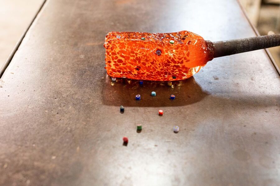 Murano: Glass Factory Experience with Tour and Demonstration - The gallery: chandeliers, sculptures, and small souvenirs