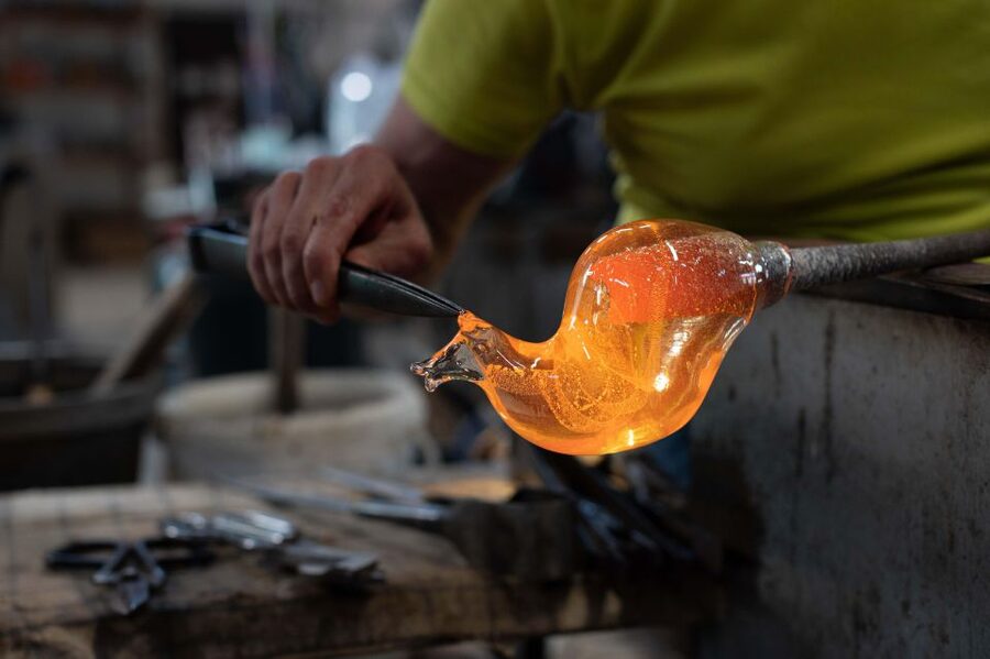 Murano: Glass Factory Experience with Tour and Demonstration - Is $11 a good price for 20 minutes?