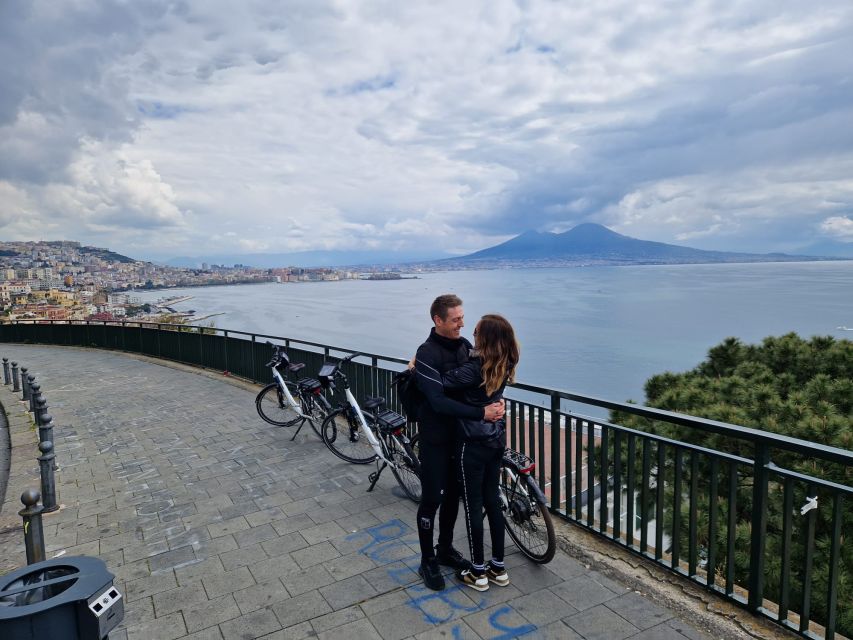 Naples: City Highlights Guided Bike Tour - Starting at Bicycle House