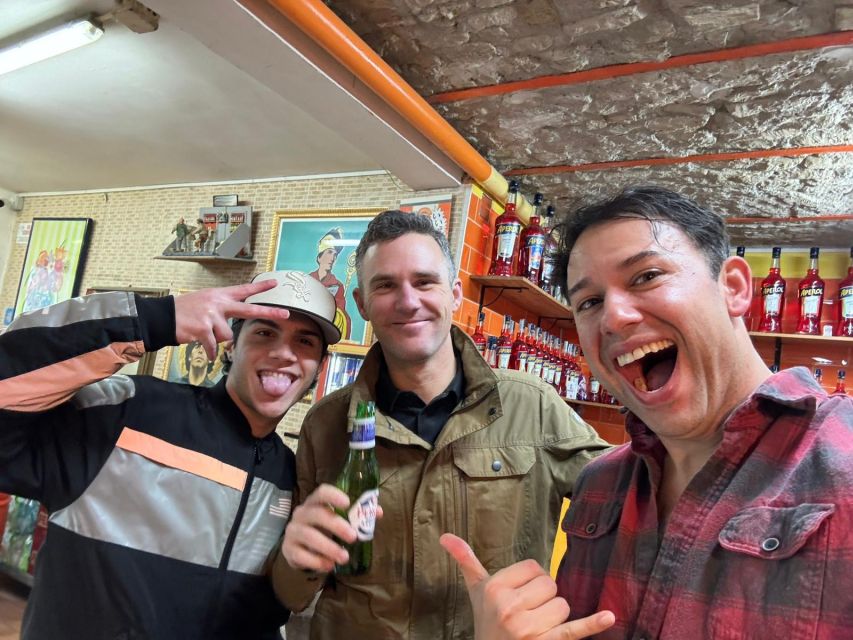 Naples: Guided Pub Crawl in the Old Town - Meeting at Toledo and getting into the evening