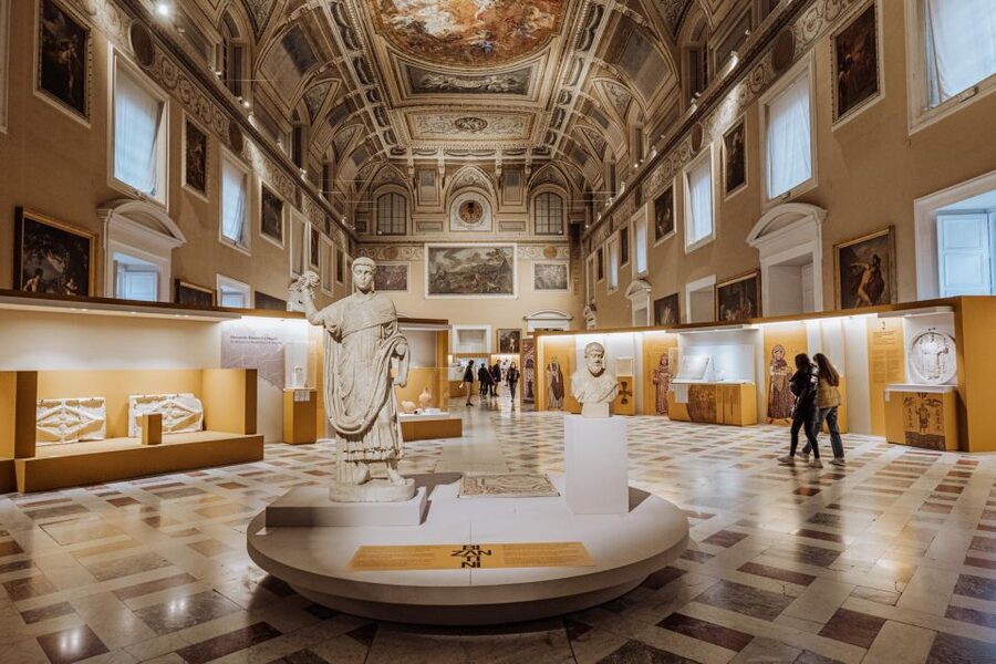 Naples: National Archaeological Museum of Naples Guided Tour - Why visiting Pompeii first can help