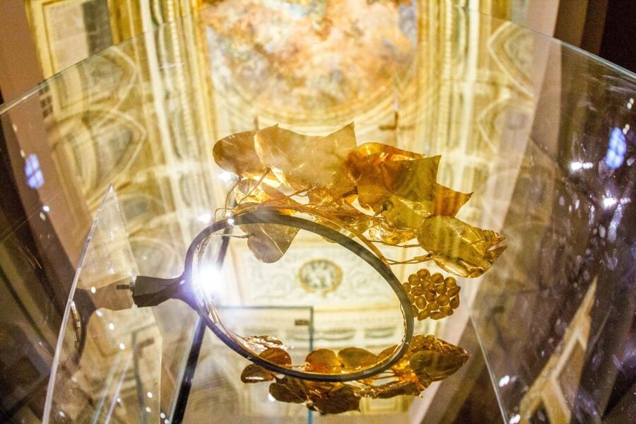 Naples: National Archaeological Museum Ticket & Audio App - Ancient Roman life in the Secret Cabinet
