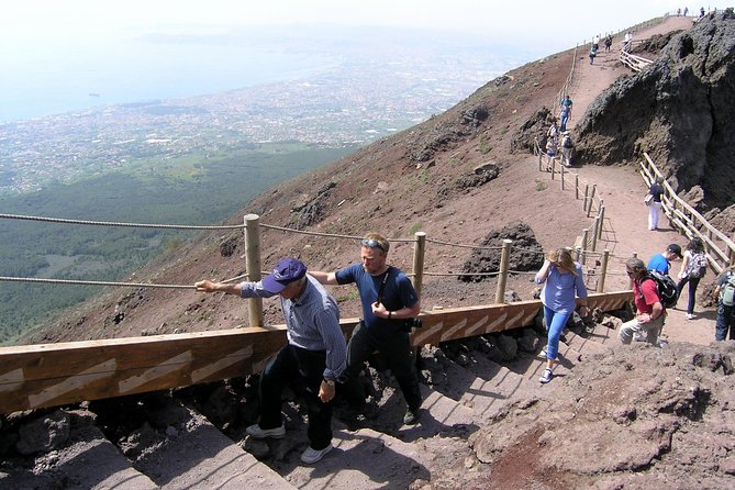 Naples: Pompeii & Mt Vesuvius All-Inclusive Small Group w/ Lunch - Is $131.57 good value?