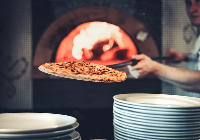 Naples: Premium Pizza-Making Class at a Pizzeria - Eating the Pizza You Made