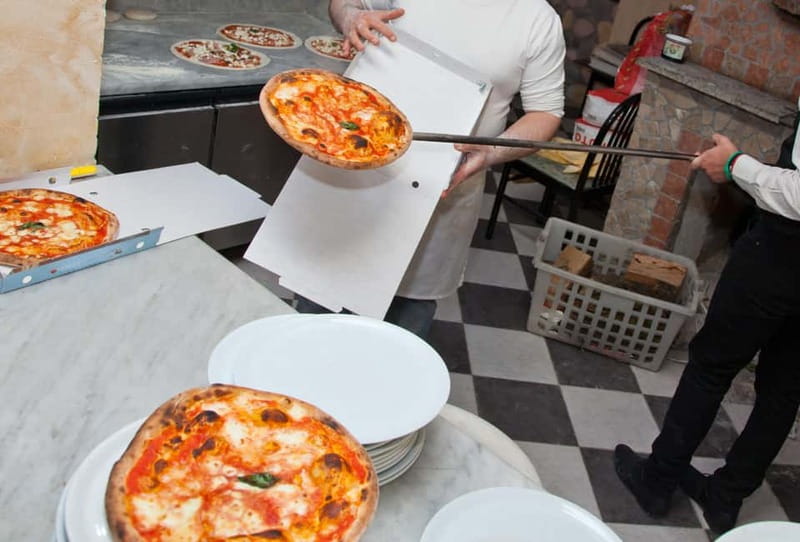 Naples: Premium Pizza-Making Class at a Pizzeria - Fried Pizza Dough and a Sweet Finish