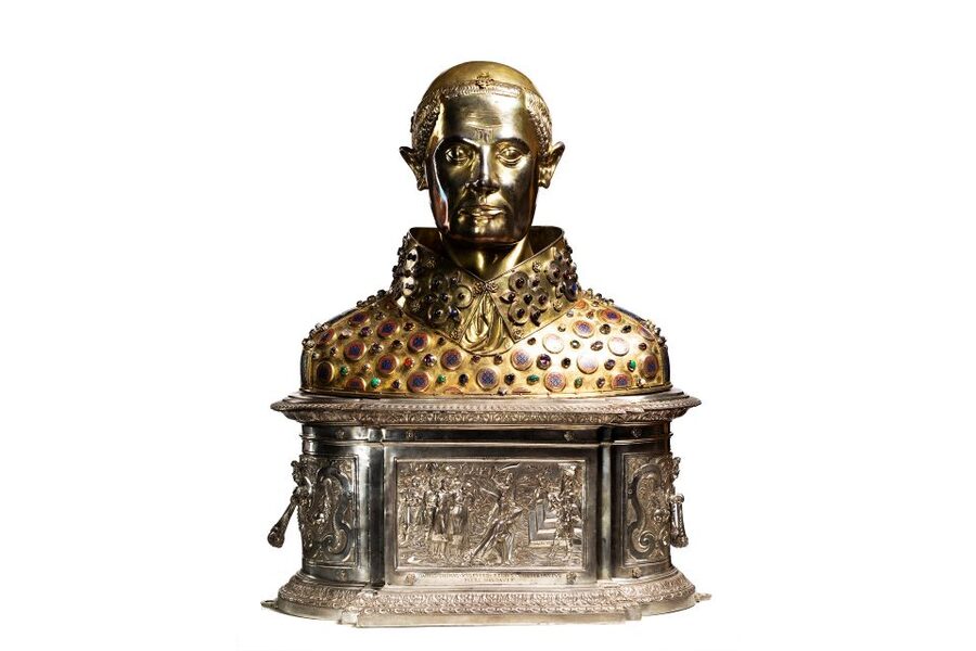 Naples: Royal Chapels & Treasure of St. Gennaro Ticket - Following the Treasure through 700 years