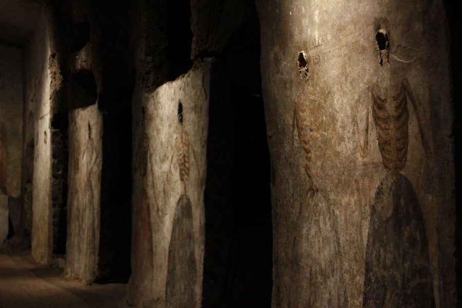 Naples: San Gaudioso Catacombs Guided Tour - Frescoes, Mosaics, and Giovanni Balducci
