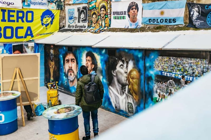 Naples: Street Art & History Tour in the Spanish Quarters - Finishing near Via Toledo
