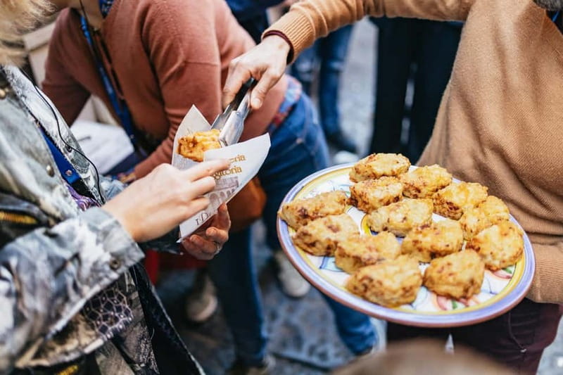 Naples: Street Food Walking Tour with Local Guide - Churches, music, and a short city tour