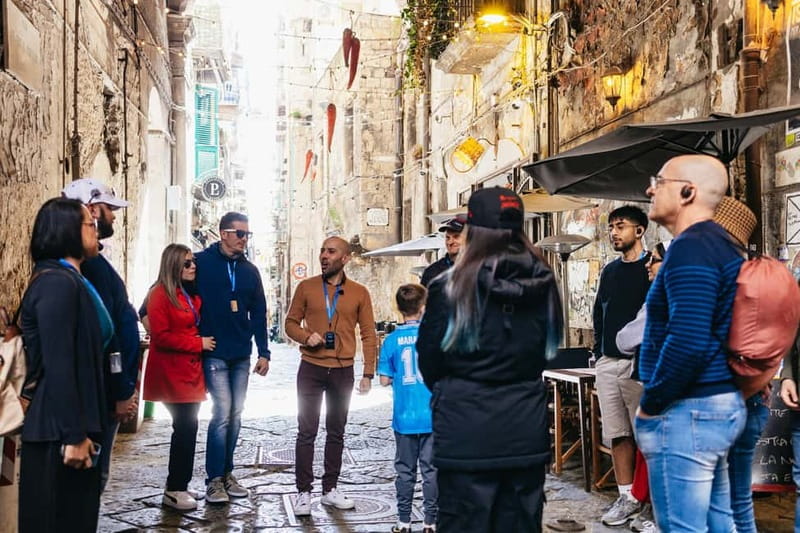 Naples: Street Food Walking Tour with Local Guide - Piazza Bellini and the first bites