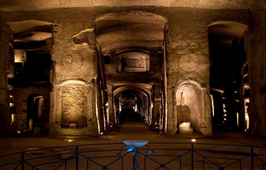 Naples: The Holy Mile 3-Hour Guided Tour - Walking through Rione Sanità, where the tour becomes local