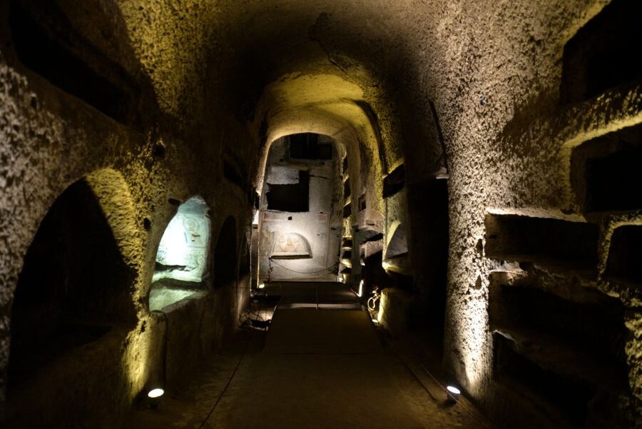 Naples: The Holy Mile 3-Hour Guided Tour - San Felice Palace and Palazzo dello Spagnuol