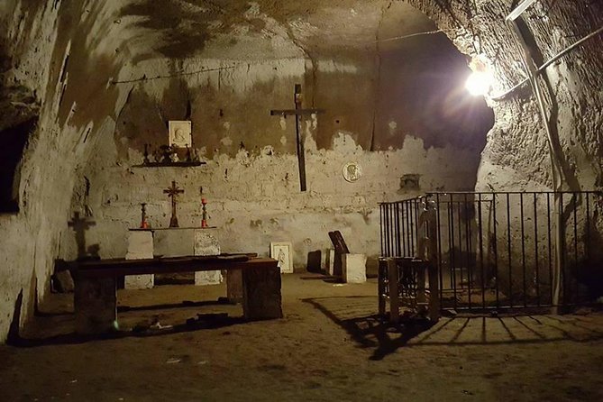 Naples Underground Spanish Quarters with Guide - Naples below street level