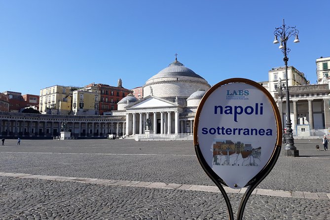 Naples Underground Spanish Quarters with Guide - Finding the entrance in the Spanish Quarter