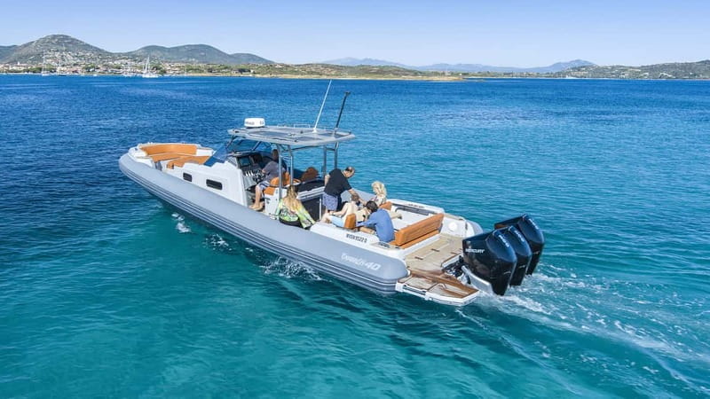 Olbia: Boat tour to Tavolara Park with Aperitif and Drinks - Tavolara Island and the Pools of Molara