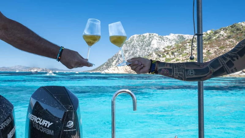 Olbia: Boat tour to Tavolara Park with Aperitif and Drinks - The two-hour aperitif on board