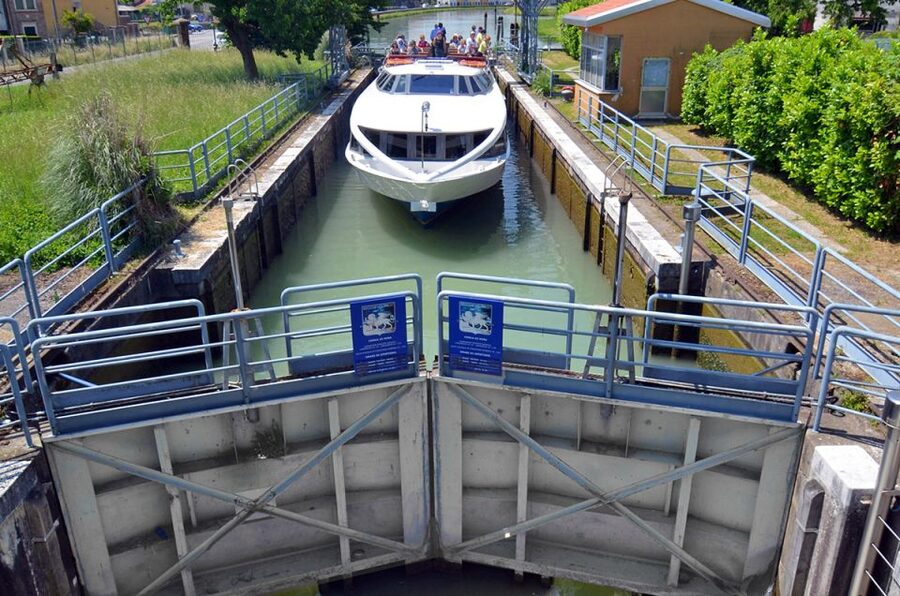 Padua to Venice Boat Cruise of the Brenta Riviera - Villa Widmann, a smaller and more intimate stop