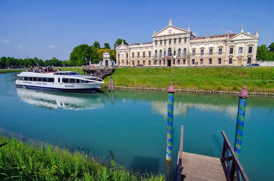 Padua to Venice Boat Cruise of the Brenta Riviera - The best arrival into Venice